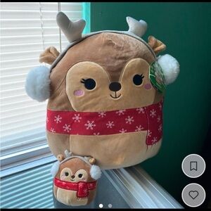 2 Christmas squishmellows